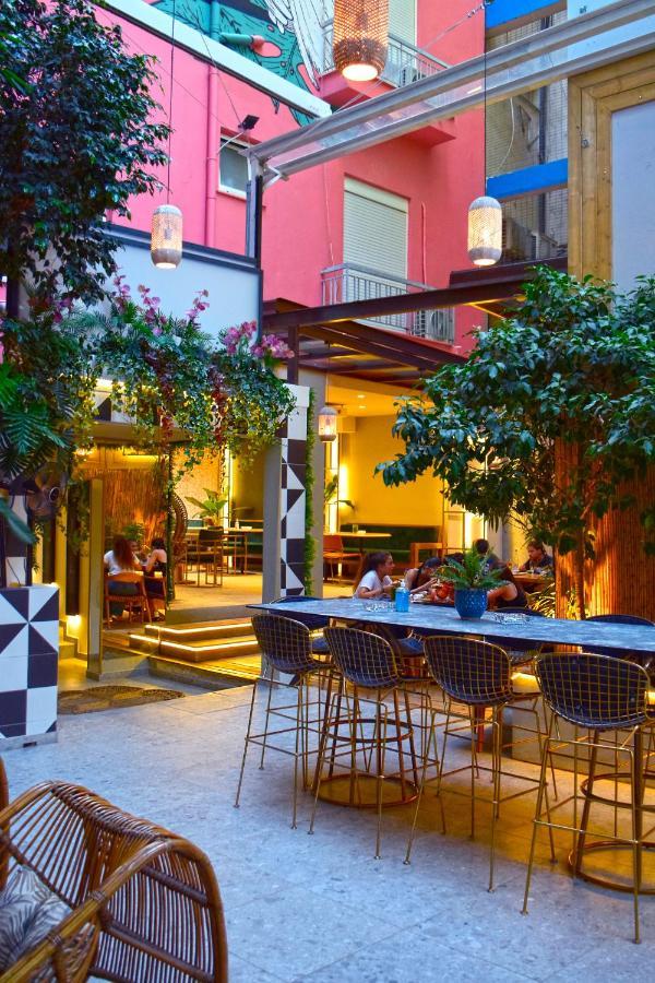 John'S Hotel Chalkís 외부 사진