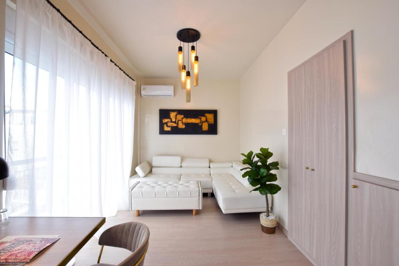 John'S Hotel Chalkís 외부 사진